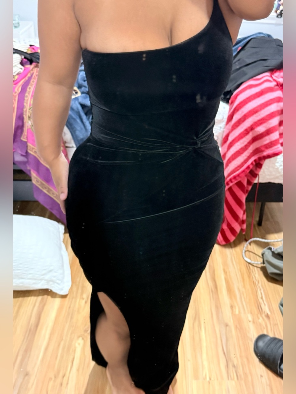 Nookie Velvet Black One-Shoulder Dress